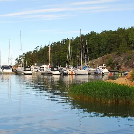 Hostal Airisto Marina