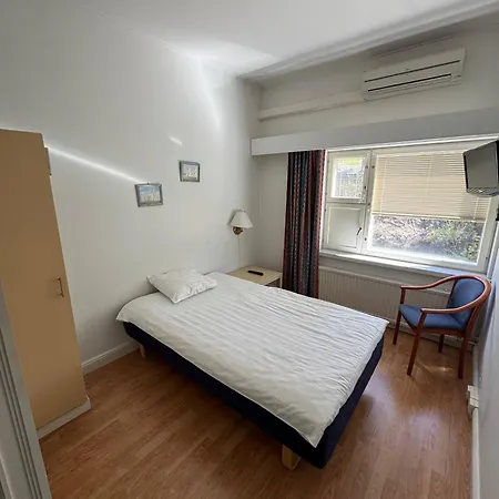 Hotel Airisto Marina 4*