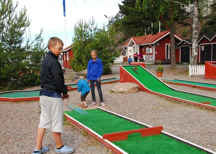 Vandrerhjem Airisto Marina *