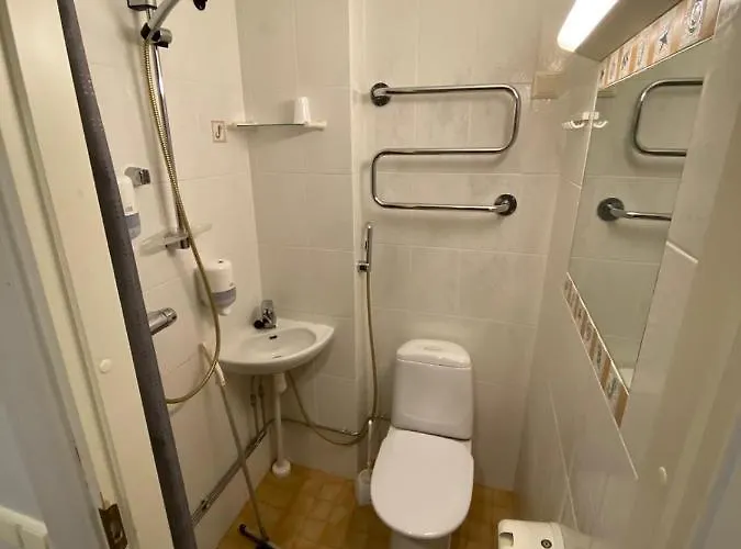 Vandrerhjem Airisto Marina *